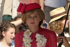 Neues von "The Crown": So sieht Emma Corrin als Lady Di aus