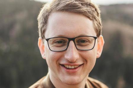 Am 1. Oktober veröffentlicht Samuel Rösch sein Buch Am 1. Oktober veröffentlicht Samuel Rösch sein Buch