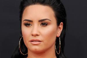 Demi Lovato gedenkt verstorbenem Freund mit neuem Tattoo