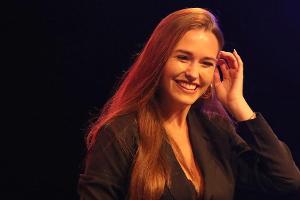 Zieht Laura Müller ins Dschungelcamp?
