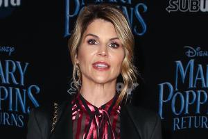 Lori Loughlin droht "wesentlich höhere" Strafe als Felicity Huffman