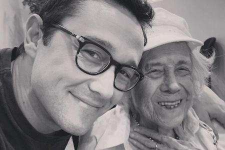 Joseph Gordon-Levitt und seine Oma Celia Levitt Joseph Gordon-Levitt und seine Oma Celia Levitt