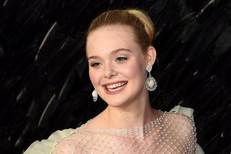 Elle Fanning ist wieder als Prinzessin Aurora im Kino zu sehen Elle Fanning ist wieder als Prinzessin Aurora im Kino zu sehen