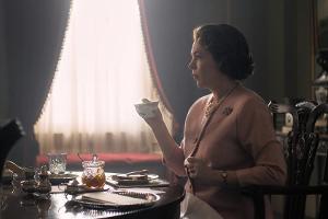"The Crown": Olivia Colman erntet Lob für ihre Queen-Darstellung