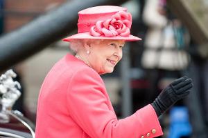 Queen Elizabeth II. macht Schluss mit Echtpelz