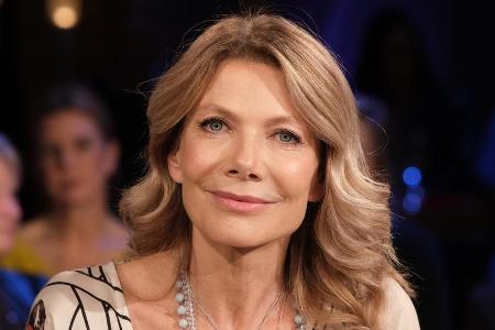 Schauspielerin Ursula Karven erlitt einen Genickbruch Schauspielerin Ursula Karven erlitt einen Genickbruch