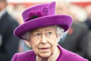Queen Elizabeth II. dankt nach Messerattacke den Hilfskräften