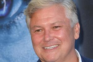 Das sagt "GoT"-Star Conleth Hill zum Kaffeebecher-Gate