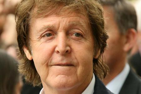 Paul McCartney, hier während eines Events in Hollywood, gedenkt Robert Freeman Paul McCartney, hier während eines Events in Hollywood, gedenkt Robert Freeman