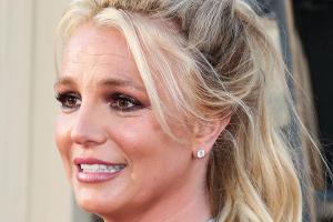 Britney Spears: Das steckte wirklich hinter ihrer Kahlrasur
