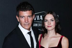 Antonio Banderas feiert mit Tochter Stella und erhält rührende Lobrede