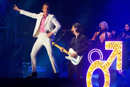 Die US-amerikanische Rockband The Killers führt die neue Bandwelle beim Hurricane und Southside Festival an Die US-amerikanische Rockband The Killers führt die neue Bandwelle beim Hurricane und Southside Festival an