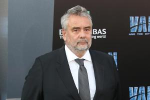 Luc Besson: Drohen ihm zehn Monate Haft?