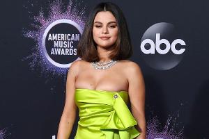 Selena Gomez: Was hat es mit ihrem neuen Tattoo auf sich?