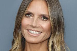 Fashion-Fauxpas: Heidi Klum lässt tief blicken