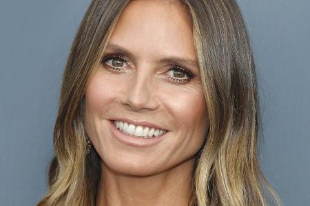 Ein zerrissenes Kleid ist kein Drama für Heidi Klum Ein zerrissenes Kleid ist kein Drama für Heidi Klum