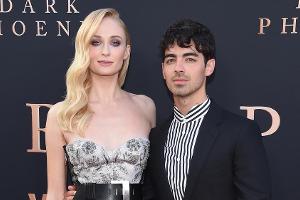 Joe Jonas und Sophie Turner: Partner-Tattoo in Gedenken an ihren Hund