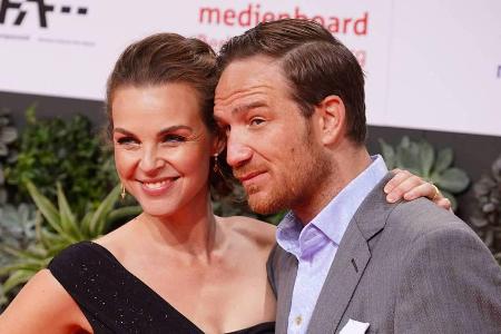Frederick und Annika Lau sind seit 2015 Mann und Frau Frederick und Annika Lau sind seit 2015 Mann und Frau