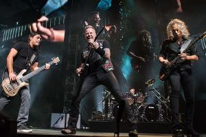 Metallica zollen Rammstein Tribut
