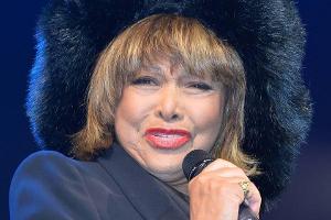 Tina Turner spricht über den Selbstmord ihres Sohnes