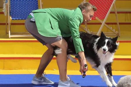 Lukas Pratschker mit Hund Falco bei der Show 