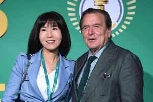 Gerhard Schröder: Erster TV-Auftritt mit Frau Soyeon