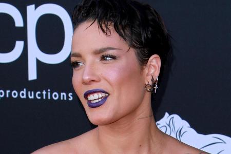 Halsey bei den Billboard Music Awards in Las Vegas Halsey bei den Billboard Music Awards in Las Vegas