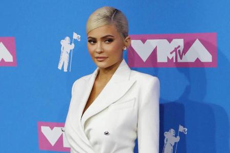 Der Apfel fällt nicht weit vom Stamm: Kylie Jenners Tochter Stormi modelt jetzt Der Apfel fällt nicht weit vom Stamm: Kylie Jenners Tochter Stormi modelt jetzt