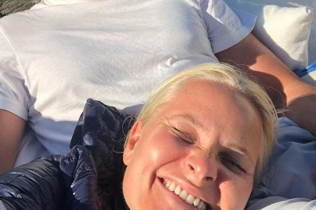 Mette-Marit und Haakon freudestrahlend an seinem 46. Geburtstag Mette-Marit und Haakon freudestrahlend an seinem 46. Geburtstag