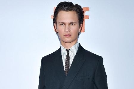Ansel Elgort wird nicht Elvis Presley spielen Ansel Elgort wird nicht Elvis Presley spielen