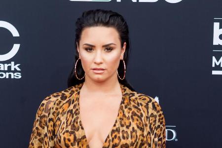 Demi Lovato steht zu ihren Körper Demi Lovato steht zu ihren Körper