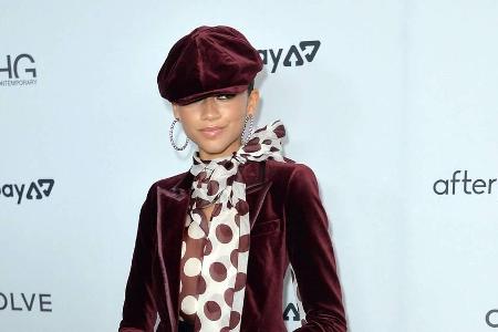 Zendaya als Disco-Queen bei den Fashion Media Awards Zendaya als Disco-Queen bei den Fashion Media Awards
