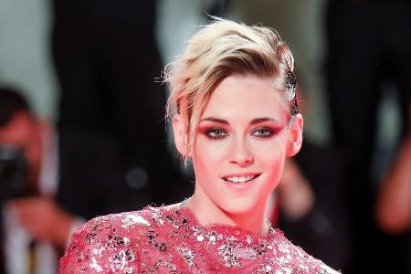 Kristen Stewart wird in Zürich ausgezeichnet Kristen Stewart wird in Zürich ausgezeichnet