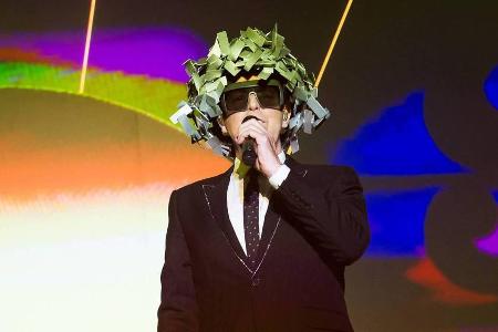 Optisch wie musikalisch immer wieder für eine Überraschung gut: Pet-Shop-Boys-Sänger Neil Tennant Optisch wie musikalisch immer wieder für eine Überraschung gut: Pet-Shop-Boys-Sänger Neil Tennant
