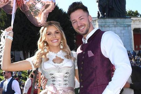 Gerda Lewis und Keno Rüst bei der Eröffnung des Oktoberfests 2019 Gerda Lewis und Keno Rüst bei der Eröffnung des Oktoberfests 2019