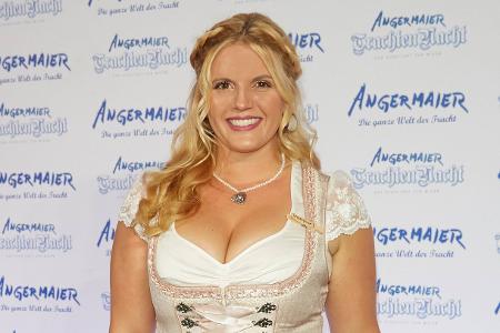 Stella Sieger Dekolleté Dirndl Stella Sieger Dekolleté Dirndl