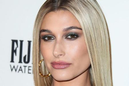 Hailey Bieber bezeichnet sich selbst als Hailey Bieber bezeichnet sich selbst als