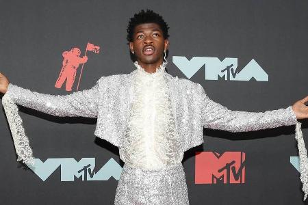 Mit den Gedanken schon im Urlaub: Lil Nas X gönnt sich eine Auszeit Mit den Gedanken schon im Urlaub: Lil Nas X gönnt sich eine Auszeit