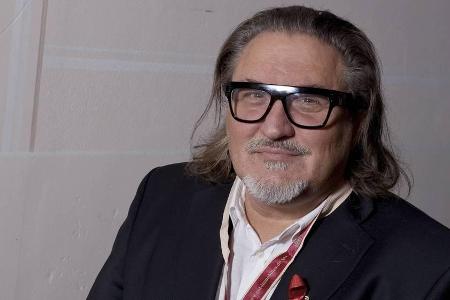 Komponist und Produzent Edo Zanki wurde 66 Jahre alt Komponist und Produzent Edo Zanki wurde 66 Jahre alt