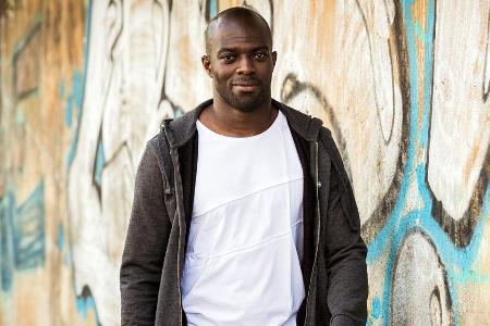 Hans Sarpei will herausfinden, wie es heute zwischen Hans Sarpei will herausfinden, wie es heute zwischen