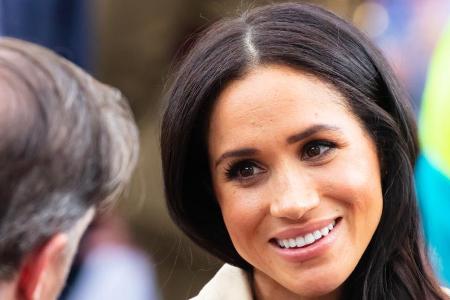 Herzogin Meghan hat einem New Yorker Yoga-Studio unverhofft zu Ruhm verholfen. Herzogin Meghan hat einem New Yorker Yoga-Studio unverhofft zu Ruhm verholfen.