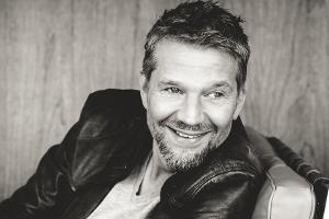 "Der Lack ist ab": Kai Wiesinger nimmt das Älterwerden mit Humor