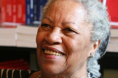 Autorin Toni Morrison ist im Alter von 88 Jahren gestorben Autorin Toni Morrison ist im Alter von 88 Jahren gestorben
