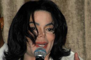Michael Jacksons Publizistin sucht sein Testament