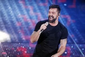 Ricky Martin zeigt stolz seine Tochter Lucia