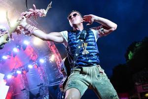 Nach Krankenhausaufenthalt: Andreas Gabalier rockt Kitzbühel