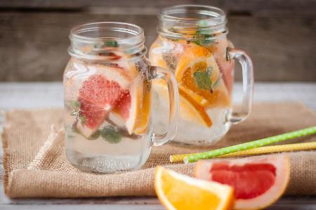 Immer erfrischend: Drinks mit Orange und Grapefruit Immer erfrischend: Drinks mit Orange und Grapefruit