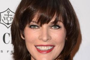 Überraschung und Erleichterung! Milla Jovovich ist wieder schwanger