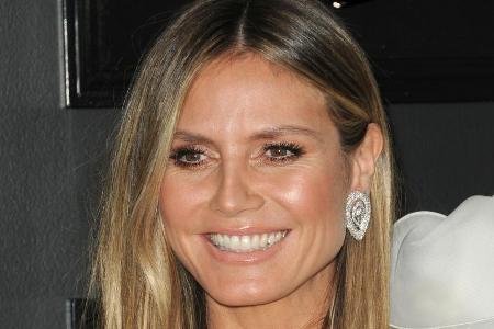 Heidi Klum setzte bei ihrer Hochzeit mit Tom Kaulitz auf ein weißes Kleid Heidi Klum setzte bei ihrer Hochzeit mit Tom Kaulitz auf ein weißes Kleid
