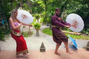 "Bachelor in Paradise": Wenn der "Weiberkram" ihm doch gefällt...